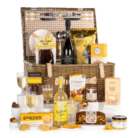 Hiking - The Perfect Picnic Hamper