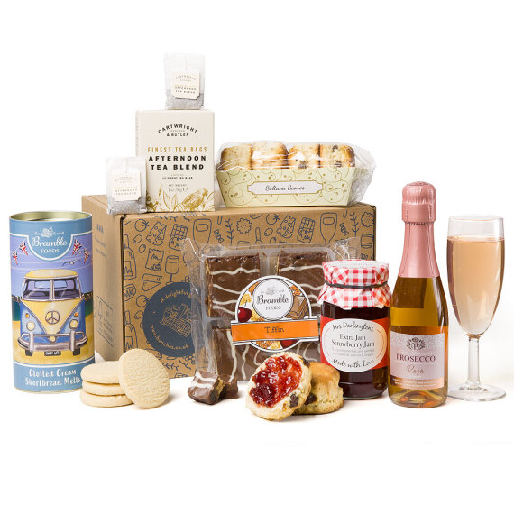 Hiking - Pink Prosecco Afternoon Tea