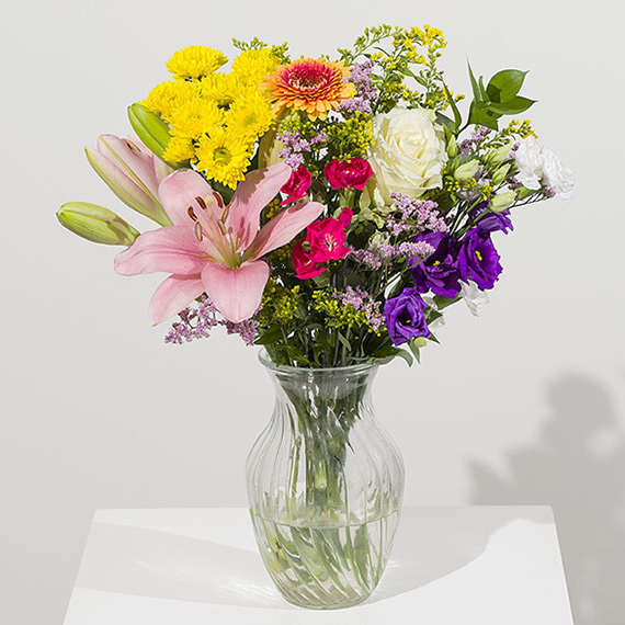 Hiking - Simply Bunches Monthly Flower Gift