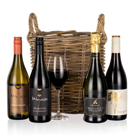 Four Wines in Wicker - Hiking review and price