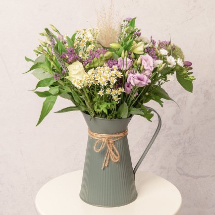 Luxe Hand Tied Monthly Flower  - Hiking review and price