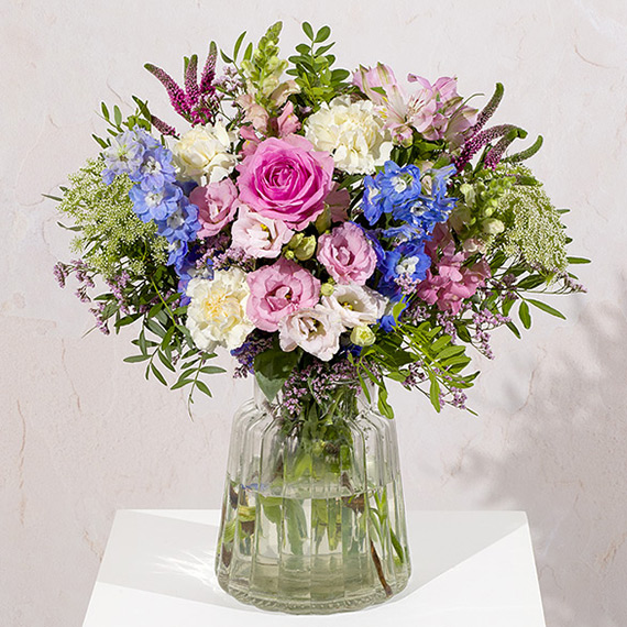 Luxe Hand Tied Monthly Flower  - Hiking review and price